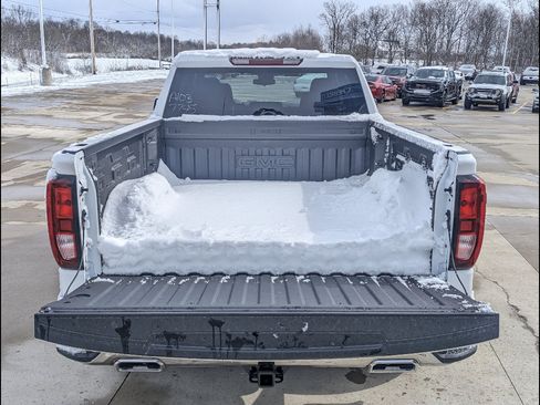 New 2026 GMC Sierra 1500 SLE AWD/4WD image 13