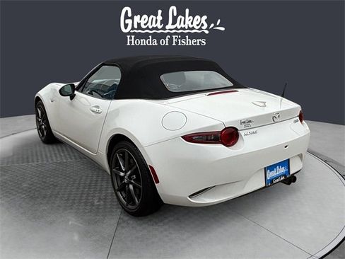 Used 2019 MAZDA MX-5 Miata Grand Touring image 3