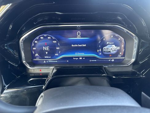 Used 2024 Chevrolet Silverado 1500 High Country w/ Technology Package image 15