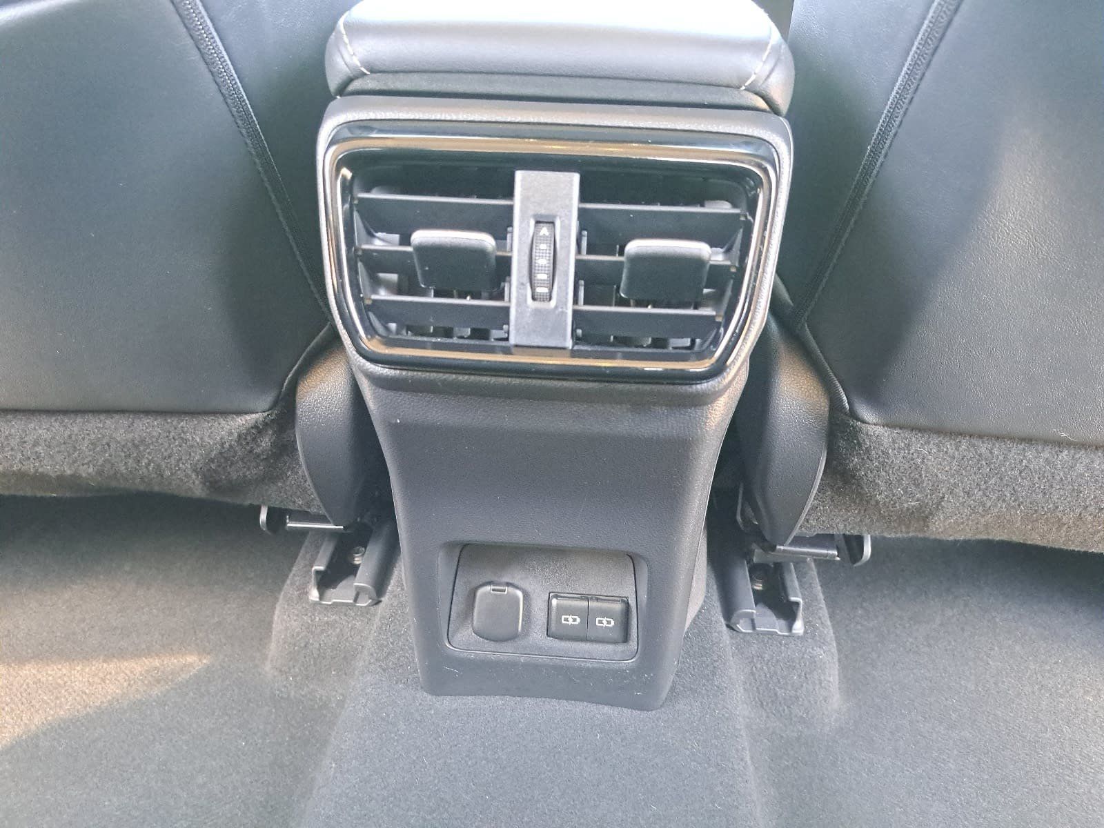 Used 2024 Lexus NX 250 FWD image 12
