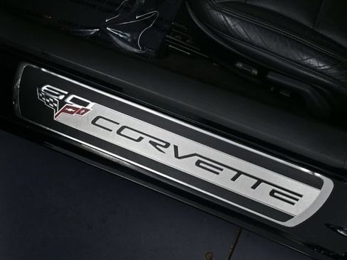 Used 2013 Chevrolet Corvette Grand Sport w/ 3LT Preferred Equipment Group RWD image 20