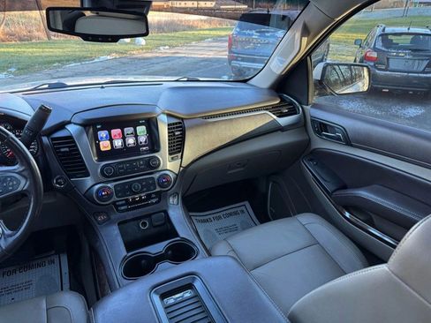 Used 2016 Chevrolet Suburban LT image 29