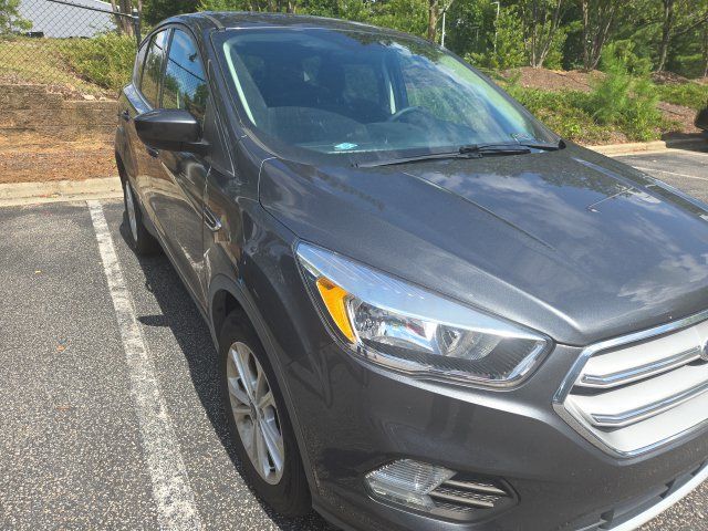 Used 2019 Ford Escape SE FWD image 7