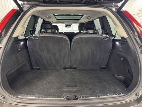 Used 2024 Volvo XC90 B5 Plus image 26