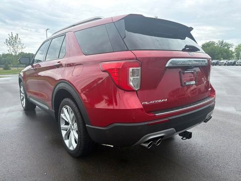 Used 2022 Ford Explorer Platinum w/ Equipment Group 601A AWD/4WD image 15