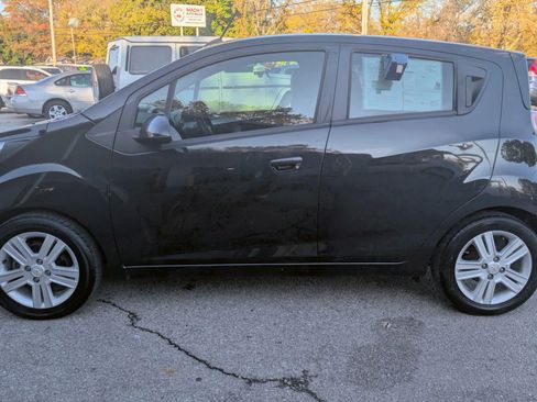 Used 2015 Chevrolet Spark LT image 2