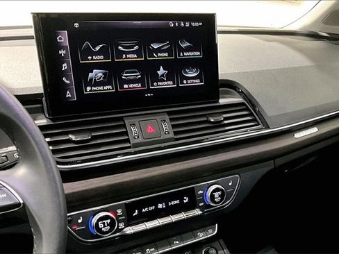 Used 2023 Audi Q5 2.0T Premium Plus w/ Premium Plus Package image 6