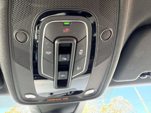 Used 2023 Audi Q8 Premium w/ Convenience Package AWD/4WD image 29