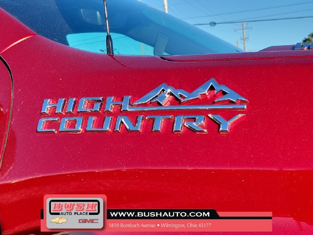 Used 2022 Chevrolet Silverado 1500 High Country w/ High Country Premium Package AWD/4WD image 6