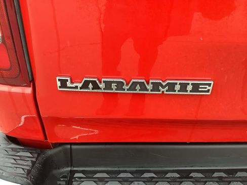 Used 2022 RAM 1500 Laramie image 9