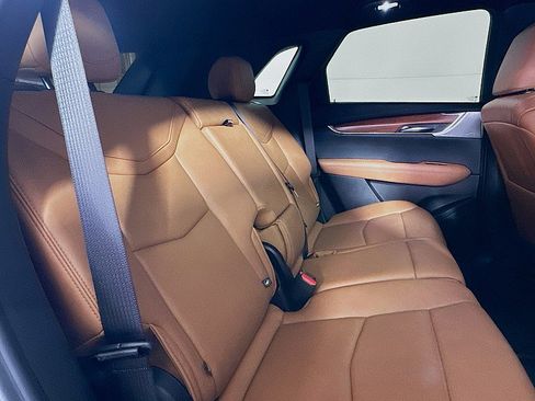 Used 2022 Cadillac XT5 Premium Luxury image 19