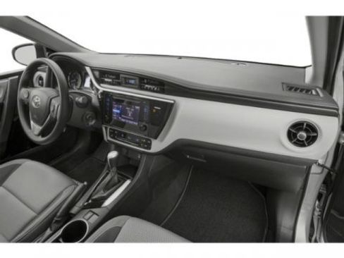 Certified 2019 Toyota Corolla SE image 16