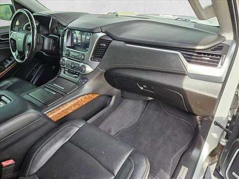 Used 2019 Chevrolet Tahoe Premier RWD image 21
