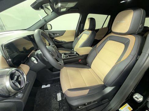 New 2026 Chevrolet Equinox ACTIV image 13