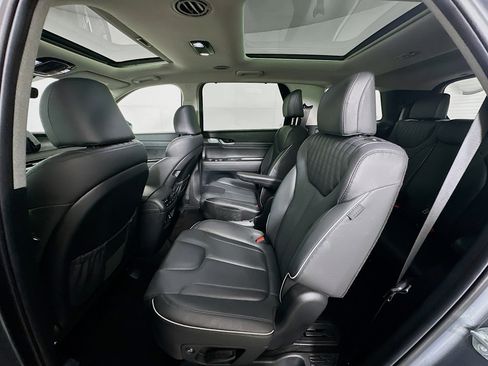 Used 2025 Hyundai Palisade Limited image 30