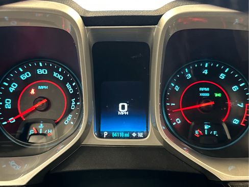 Used 2015 Chevrolet Camaro LT image 28