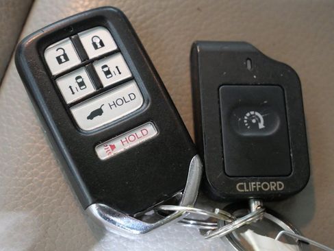 Used 2014 Honda Odyssey EX-L image 31