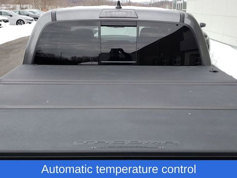 Used 2023 Toyota Tacoma TRD Sport image 8