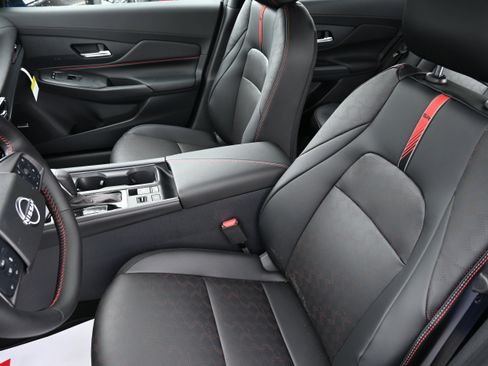 New 2026 Nissan Sentra SR image 21