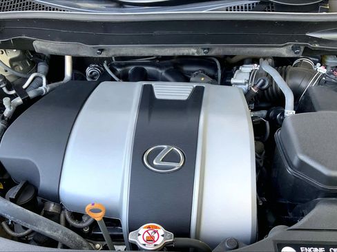 Used 2019 Lexus RX 350 AWD w/ Navigation Package image 32