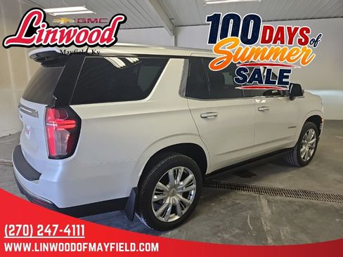 Used 2021 Chevrolet Tahoe High Country w/ Premium Package AWD/4WD image 2