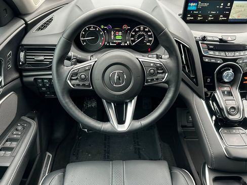Certified 2025 Acura RDX SH-AWD w/ Advance Package image 18