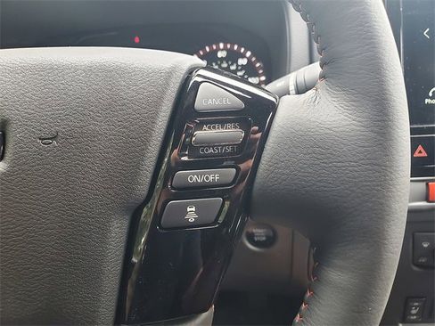 New 2026 Nissan Frontier PRO-4X w/ Pro-4x Convenience Package image 17