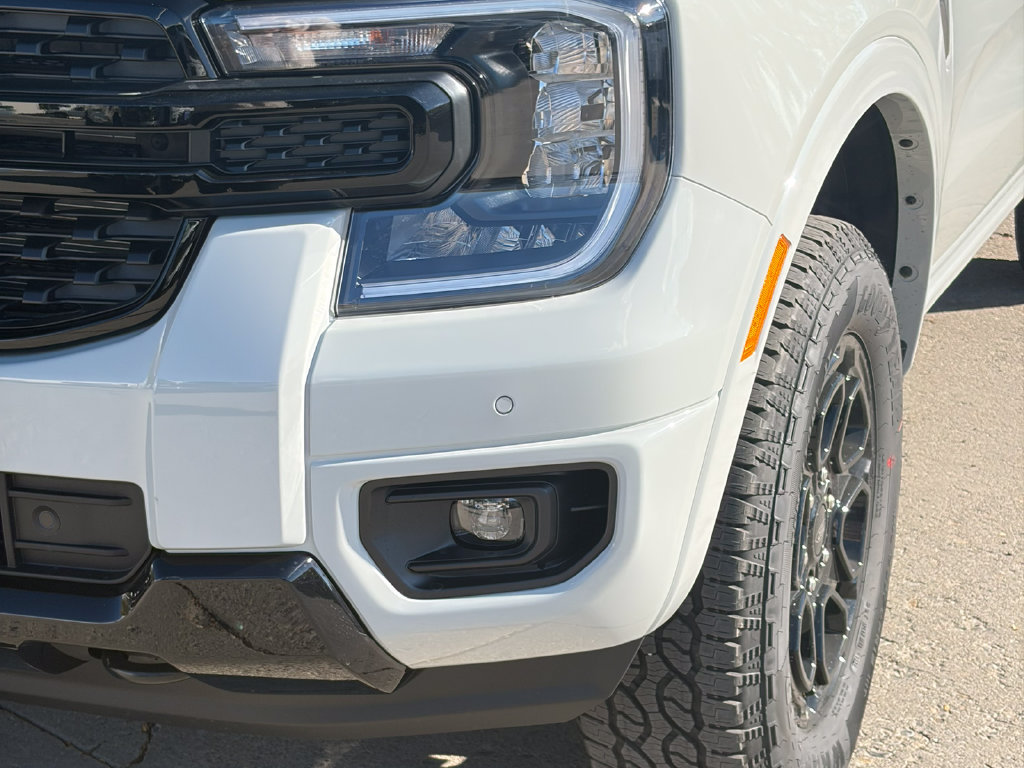 New 2026 Ford Ranger Lariat w/ Black Appearance Package AWD/4WD image 10