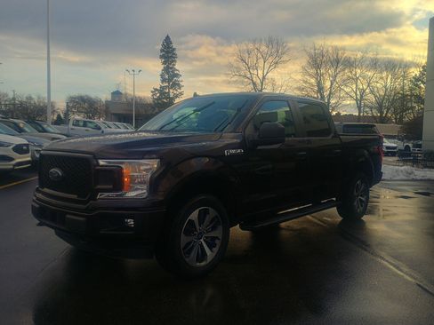 Used 2020 Ford F150 XL w/ Equipment Group 101A Mid image 3