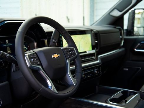 New 2026 Chevrolet Silverado 3500 LTZ w/ LTZ Premium Package AWD/4WD image 22