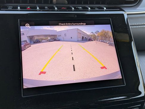 New 2026 Jeep Grand Cherokee Laredo w/ Trailer Tow Package RWD image 19