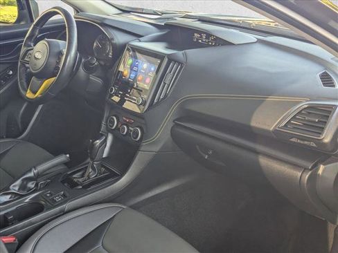 Used 2022 Subaru Crosstrek 2.5i Sport w/ Moonroof Package image 21