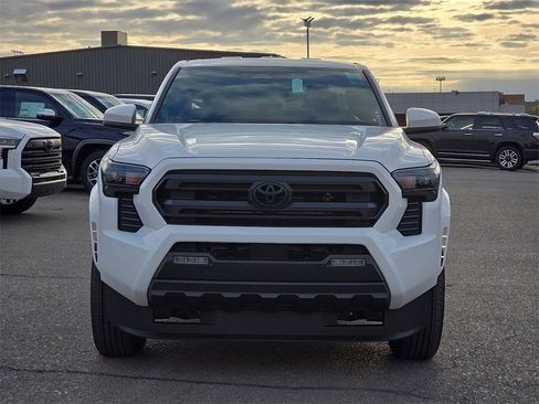 New 2026 Toyota Tacoma SR5 image 8