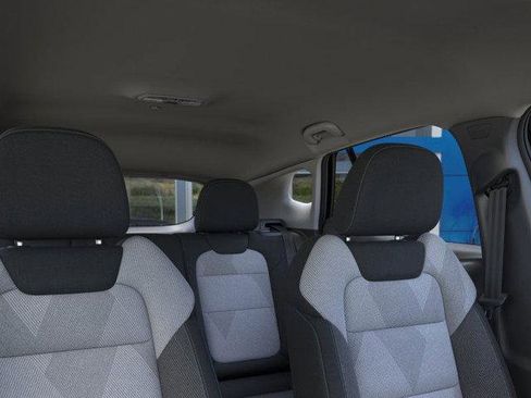 New 2026 Chevrolet Trax LS w/ LS Convenience Package FWD image 24