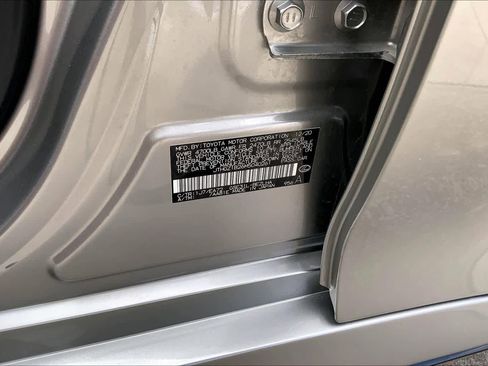 Used 2021 Lexus IS 350 F Sport w/ Accessory Package 2 image 36