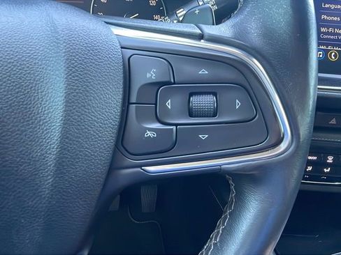 Used 2023 Buick Envision Preferred image 25