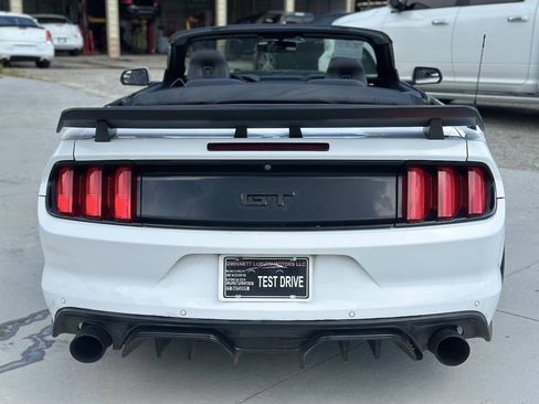Used 2015 Ford Mustang GT Premium RWD image 6