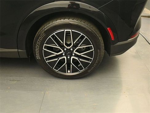 New 2025 Ford Mustang Mach-E Premium image 9