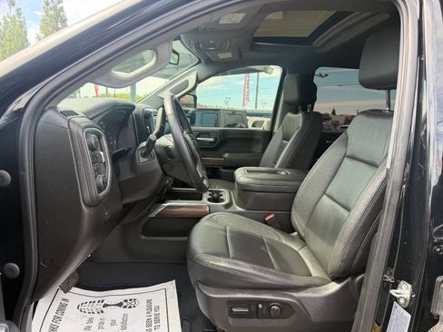 Used 2022 Chevrolet Silverado 2500 LT w/ Midnight Edition AWD/4WD image 10