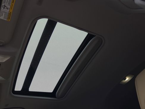 Certified 2025 Toyota RAV4 XLE Premium image 22