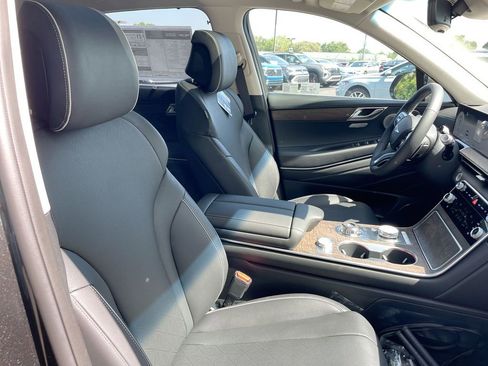 New 2025 Genesis GV80 2.5T Prestige image 48