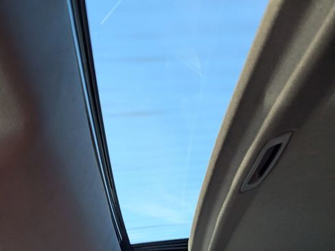 Used 2023 GMC Sierra 1500 Denali image 32