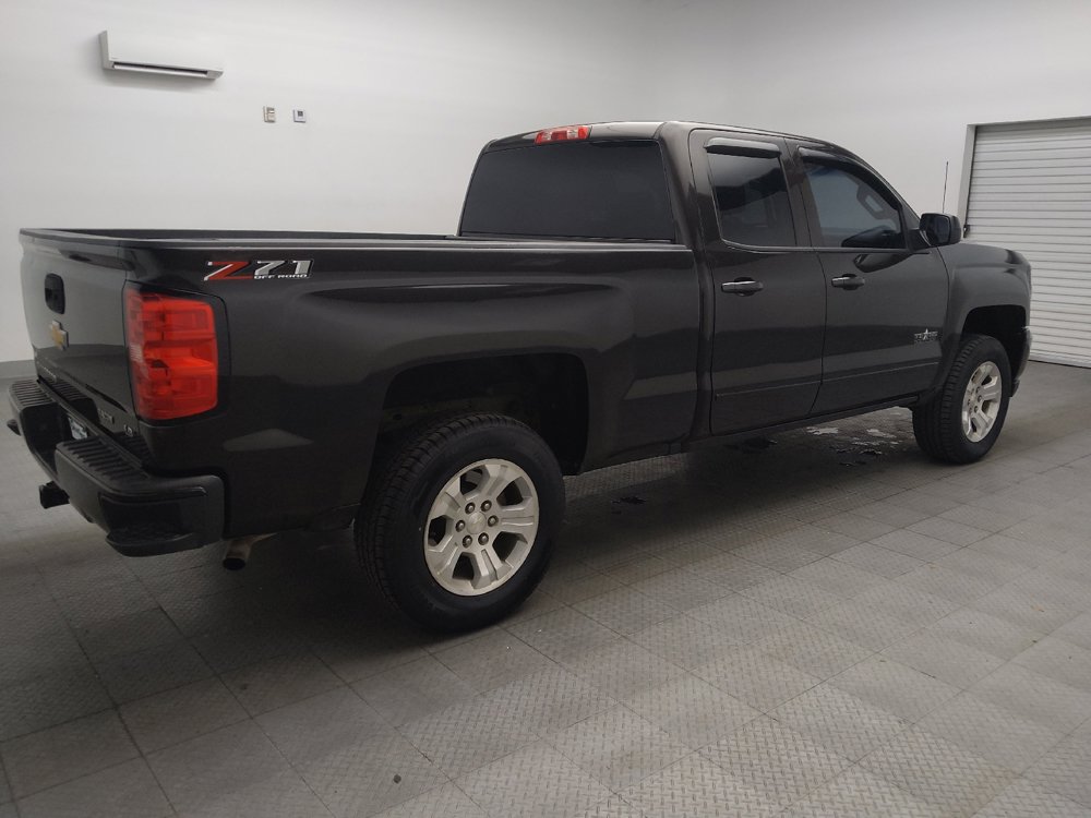 Used 2019 Chevrolet Silverado 1500 LT w/ Texas Edition AWD/4WD image 10