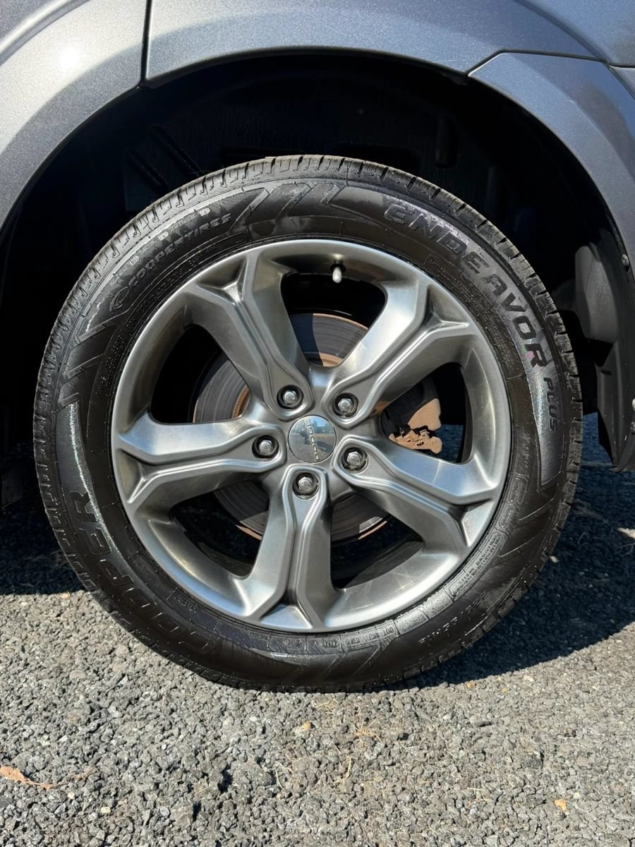 Used 2017 Dodge Journey Crossroad w/ Popular Equipment Group FWD image 10