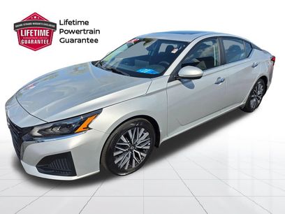 Used 2024 Nissan Altima 2.5 SV w/ SV Premium Package