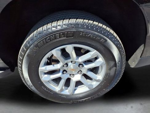 Used 2025 Chevrolet Tahoe LT AWD/4WD image 8