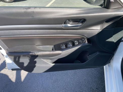 Used 2023 Nissan Altima 2.5 SR FWD image 24