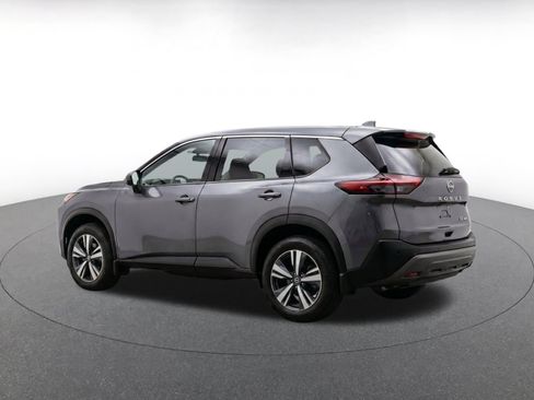 Used 2026 Nissan Rogue SL FWD image 5