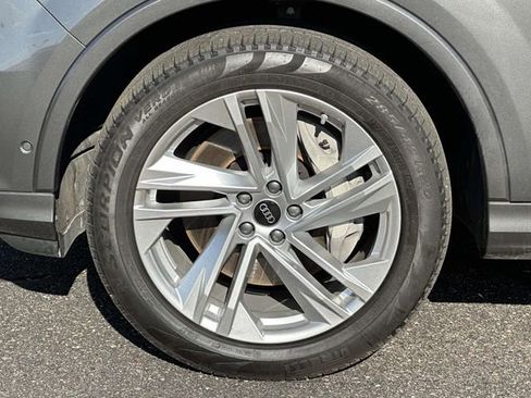 Used 2023 Audi Q7 3.0T Premium Plus AWD/4WD image 10