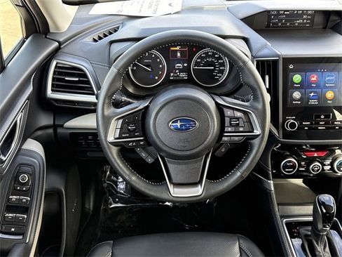 Used 2024 Subaru Forester Limited image 11